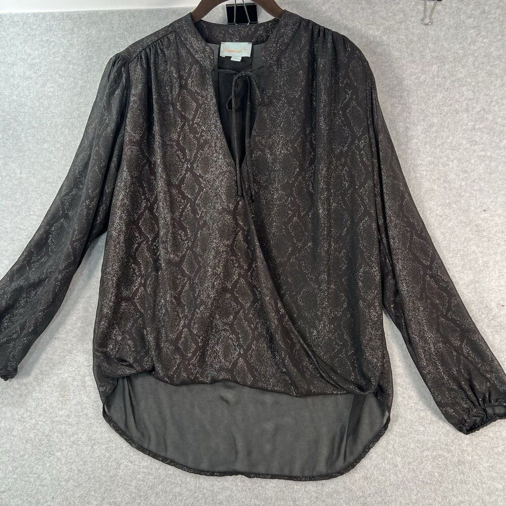 Veronica M Women shimmer  snake print Long Sleeve Blouse top M